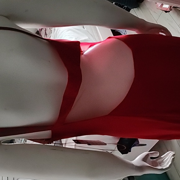 Faviana Red Dress Size 10 - Picture 8 of 12